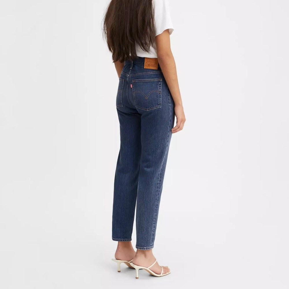 NWT Levi’s Premium Denim Big E Wedgie Icon Fit Ankle Jeans Med/Dark Wash Size 26 - Picture 4 of 16
